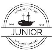 Junior Excursions logo
